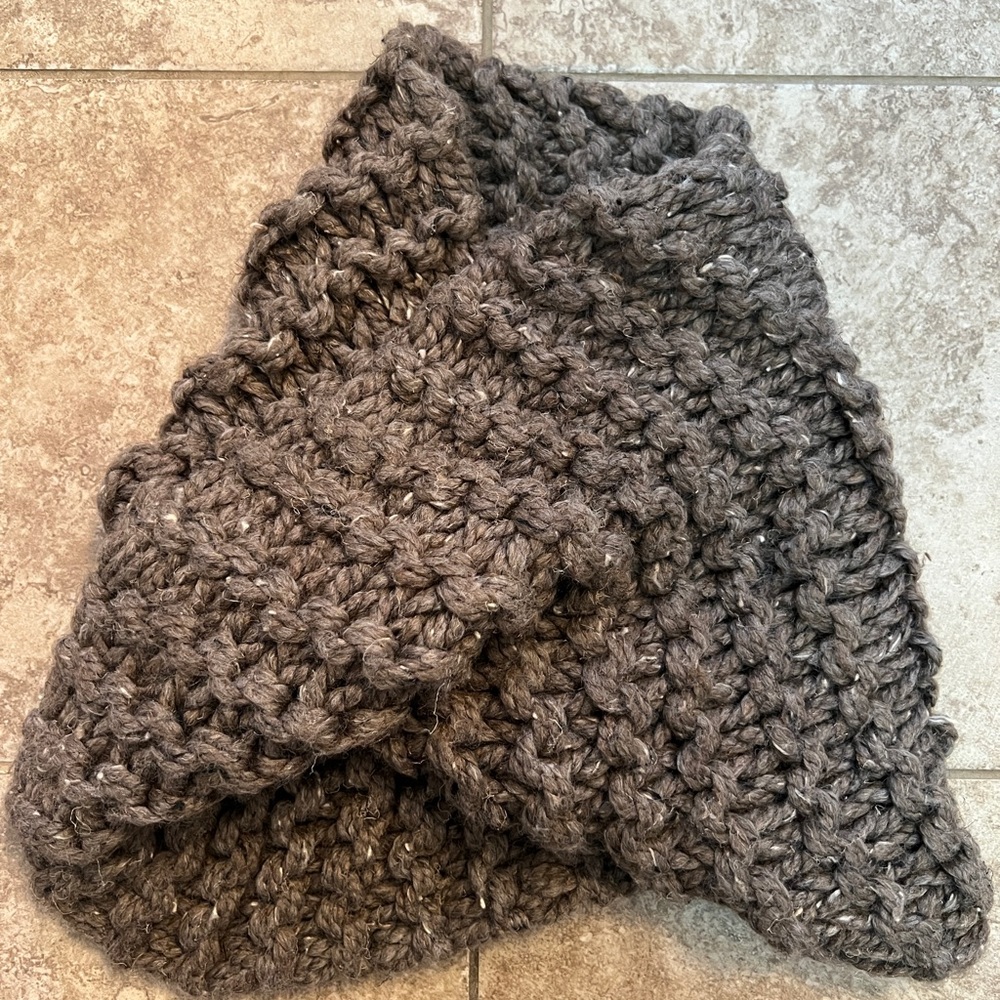Outlander style hand knit collar/scarf